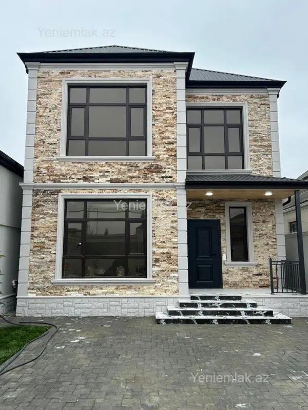Satılır 4 otaqlı həyət evi 160 m²