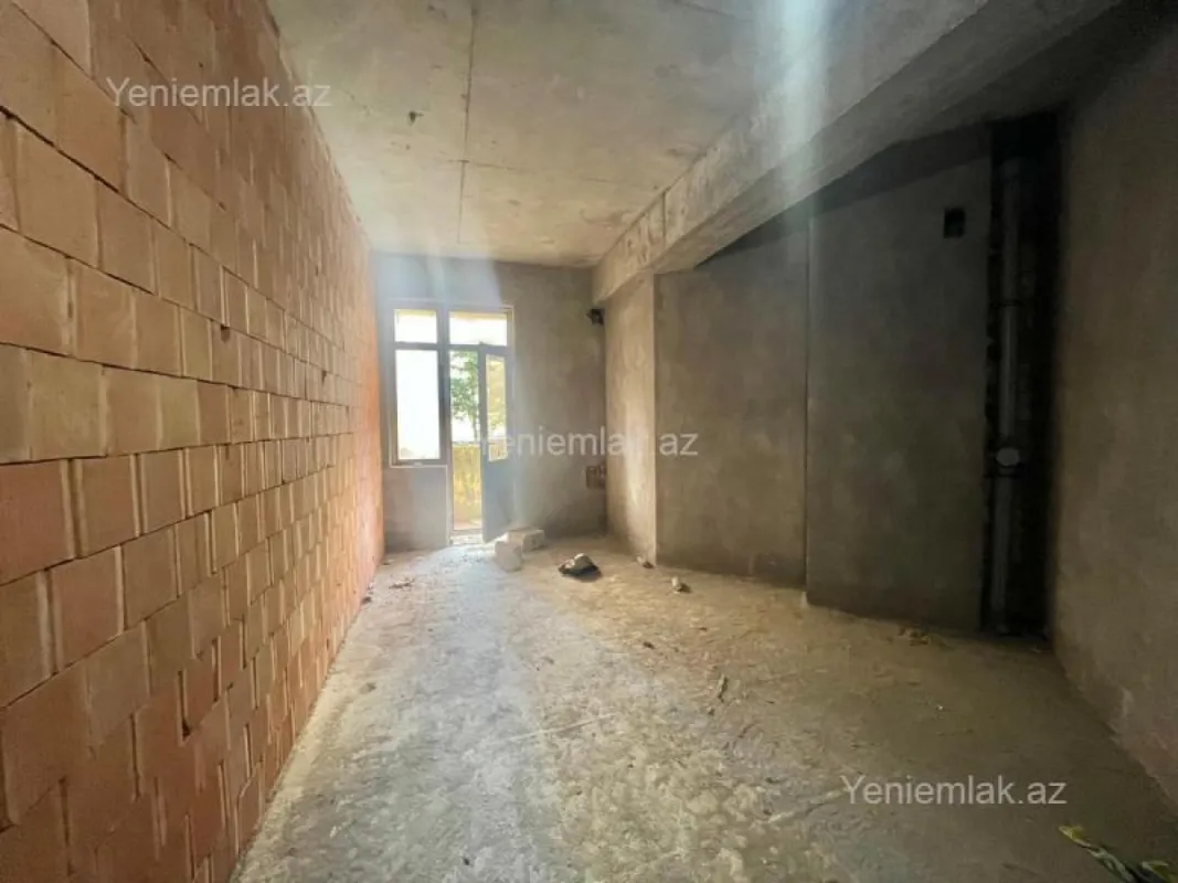 Satılır 3 otaqlı yeni tikili 128 m²