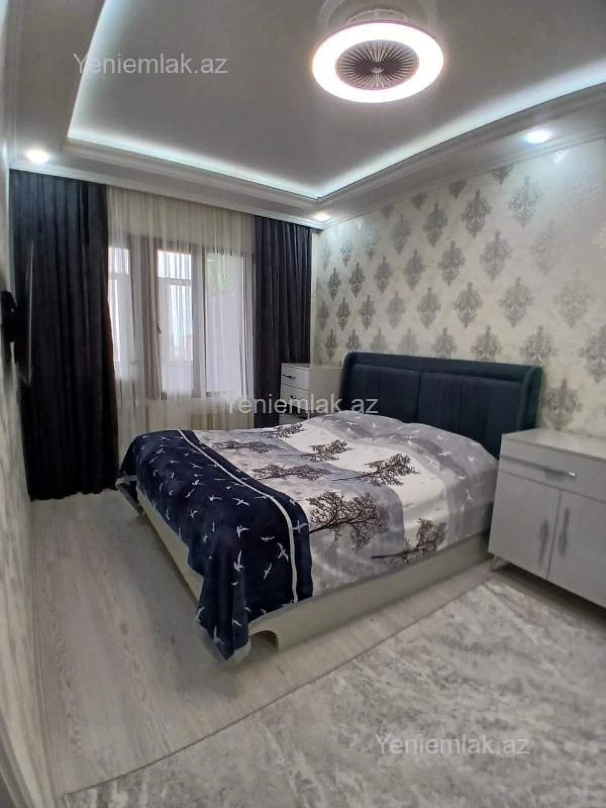 Satılır 4 otaqlı köhnə tikili 85 m²