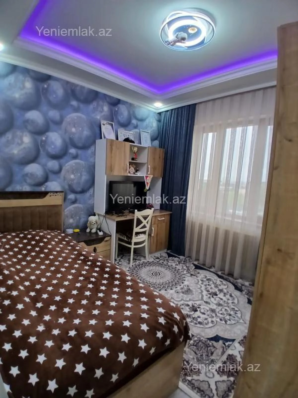 Satılır 4 otaqlı köhnə tikili 85 m²