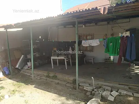 Satılır 2 otaqlı həyət evi 50 m²