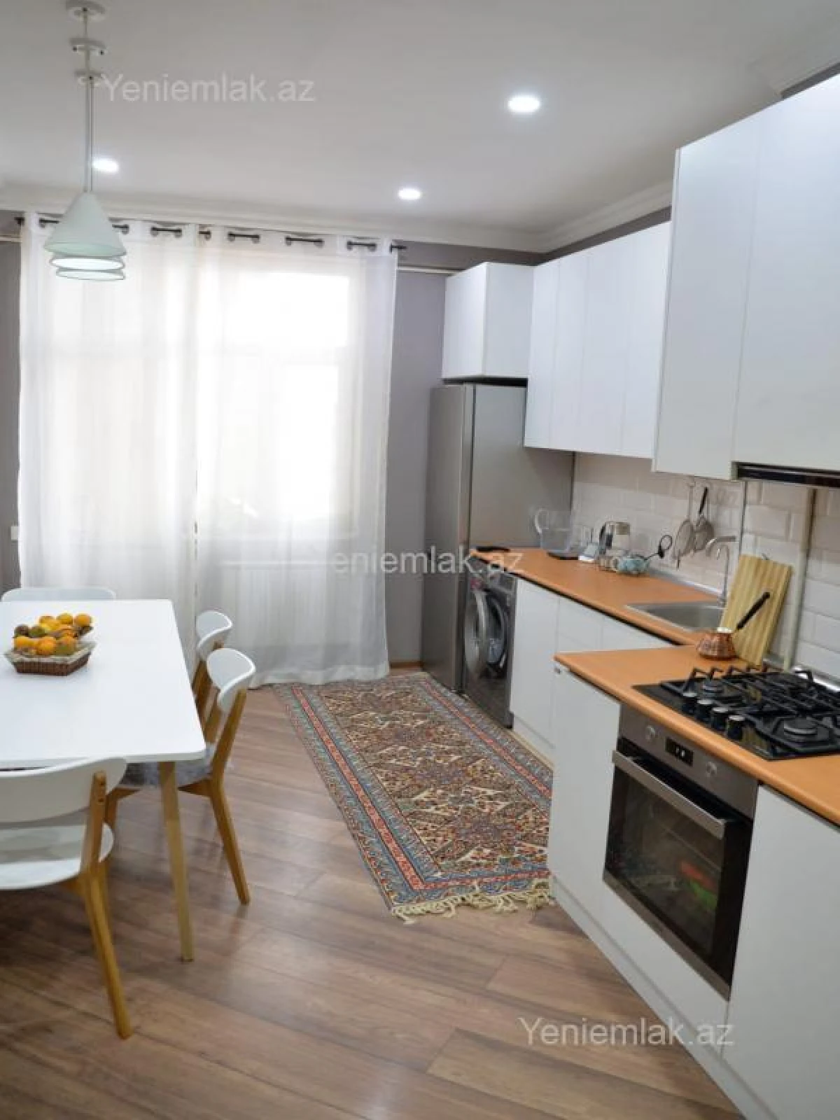 Satılır 4 otaqlı yeni tikili 120 m²