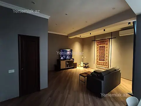 Satılır 4 otaqlı yeni tikili 120 m²