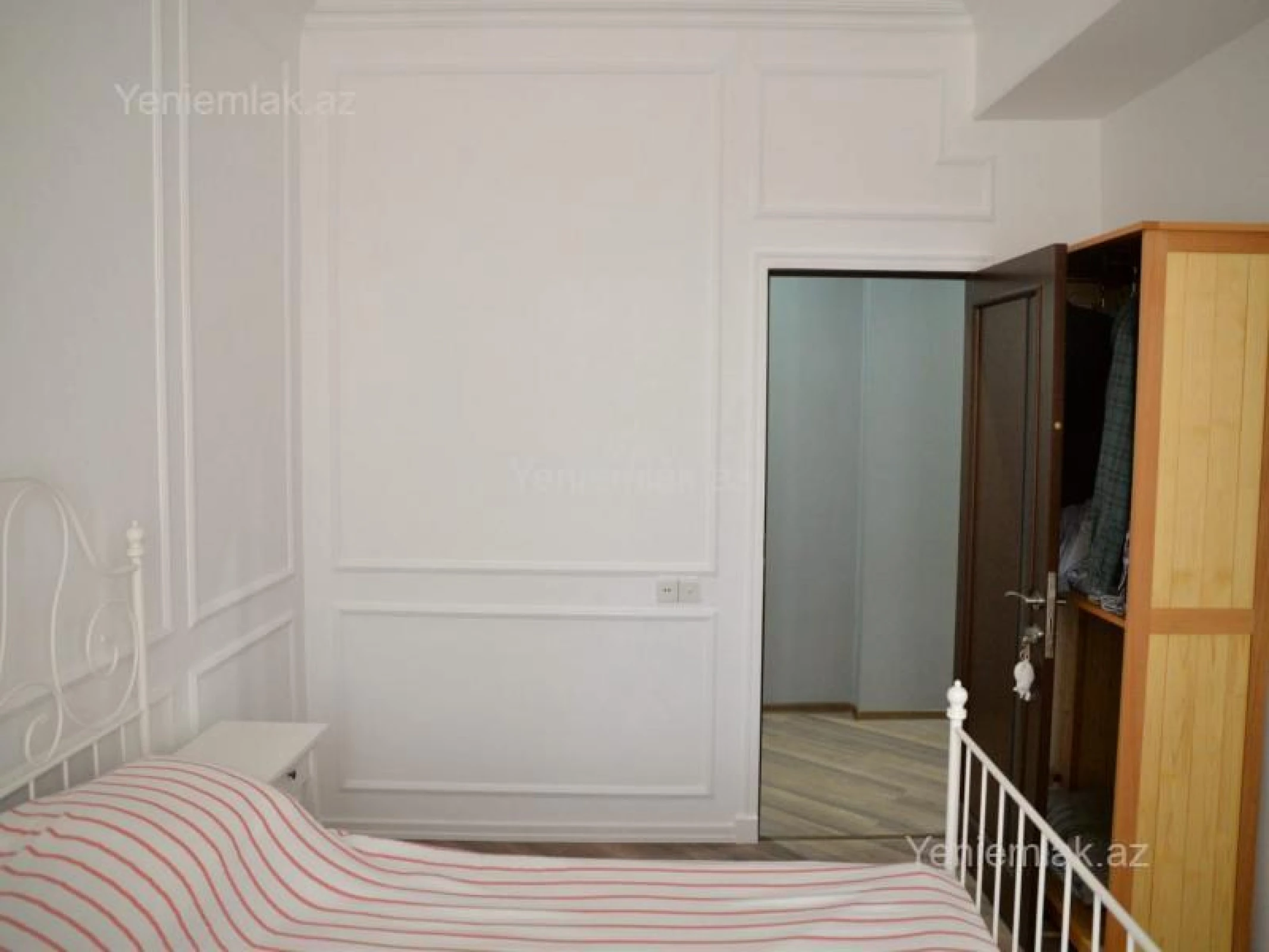 Satılır 4 otaqlı yeni tikili 120 m²