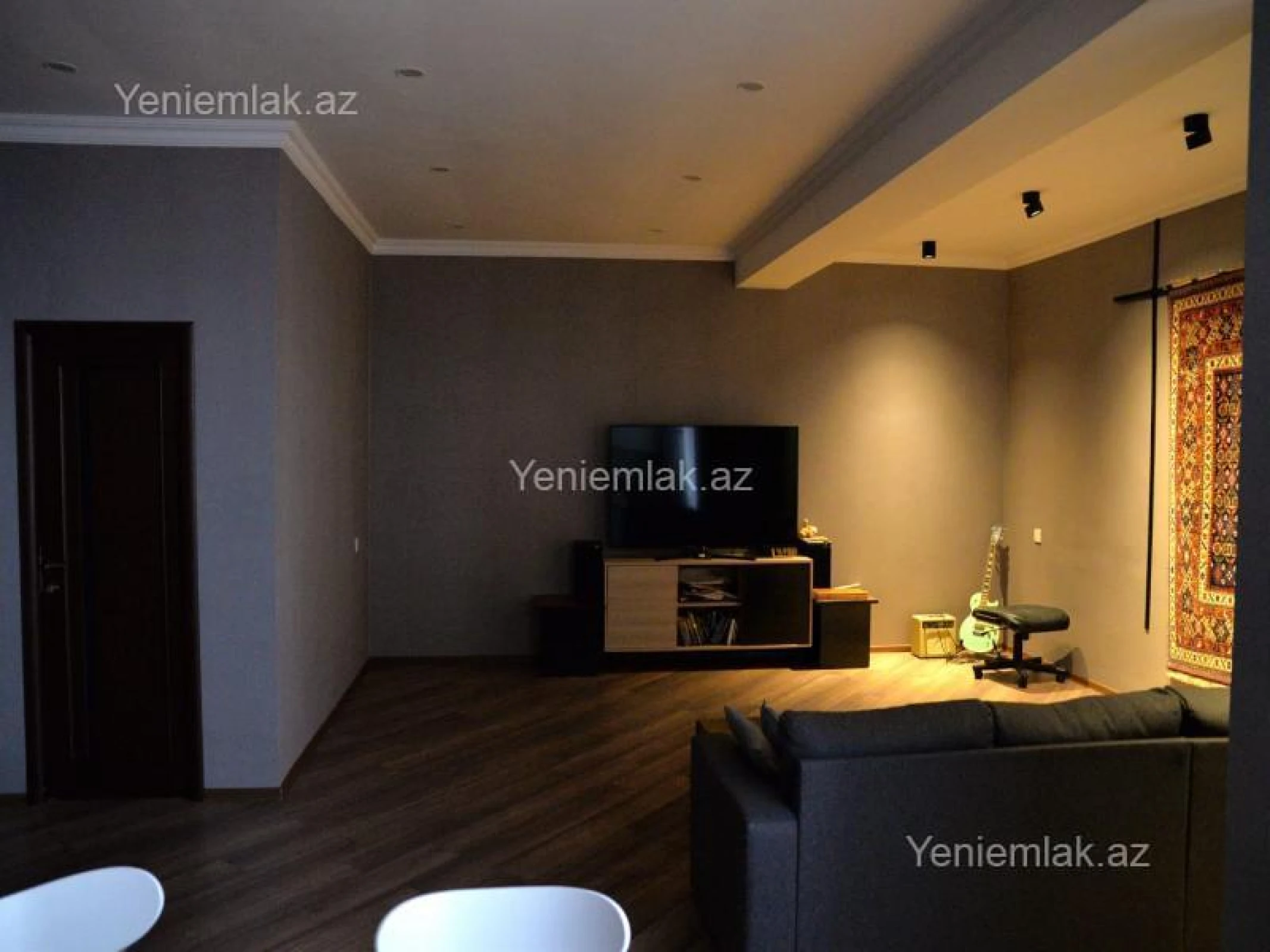 Satılır 4 otaqlı yeni tikili 120 m²