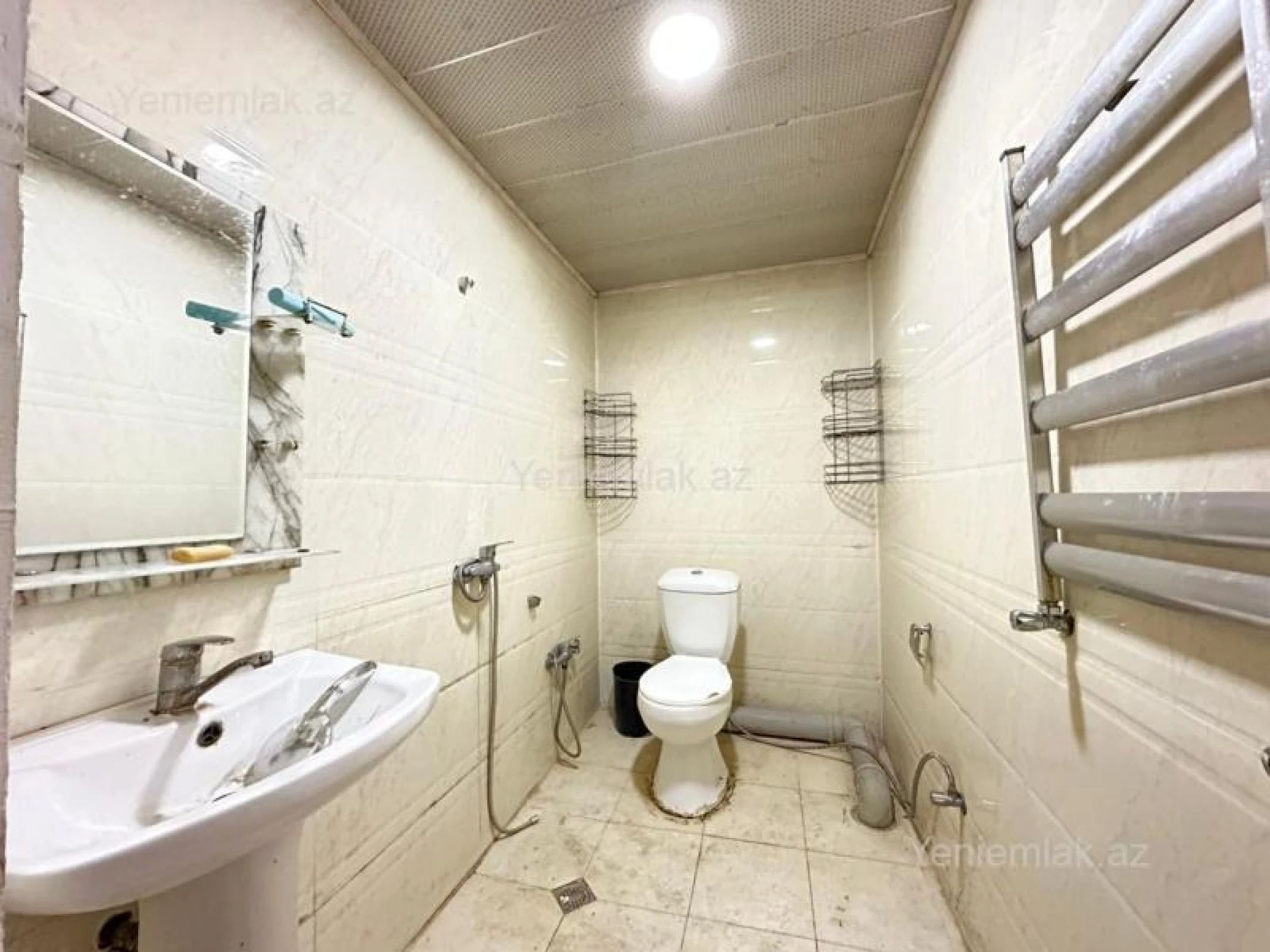 Satılır 2 otaqlı yeni tikili 74.35 m²