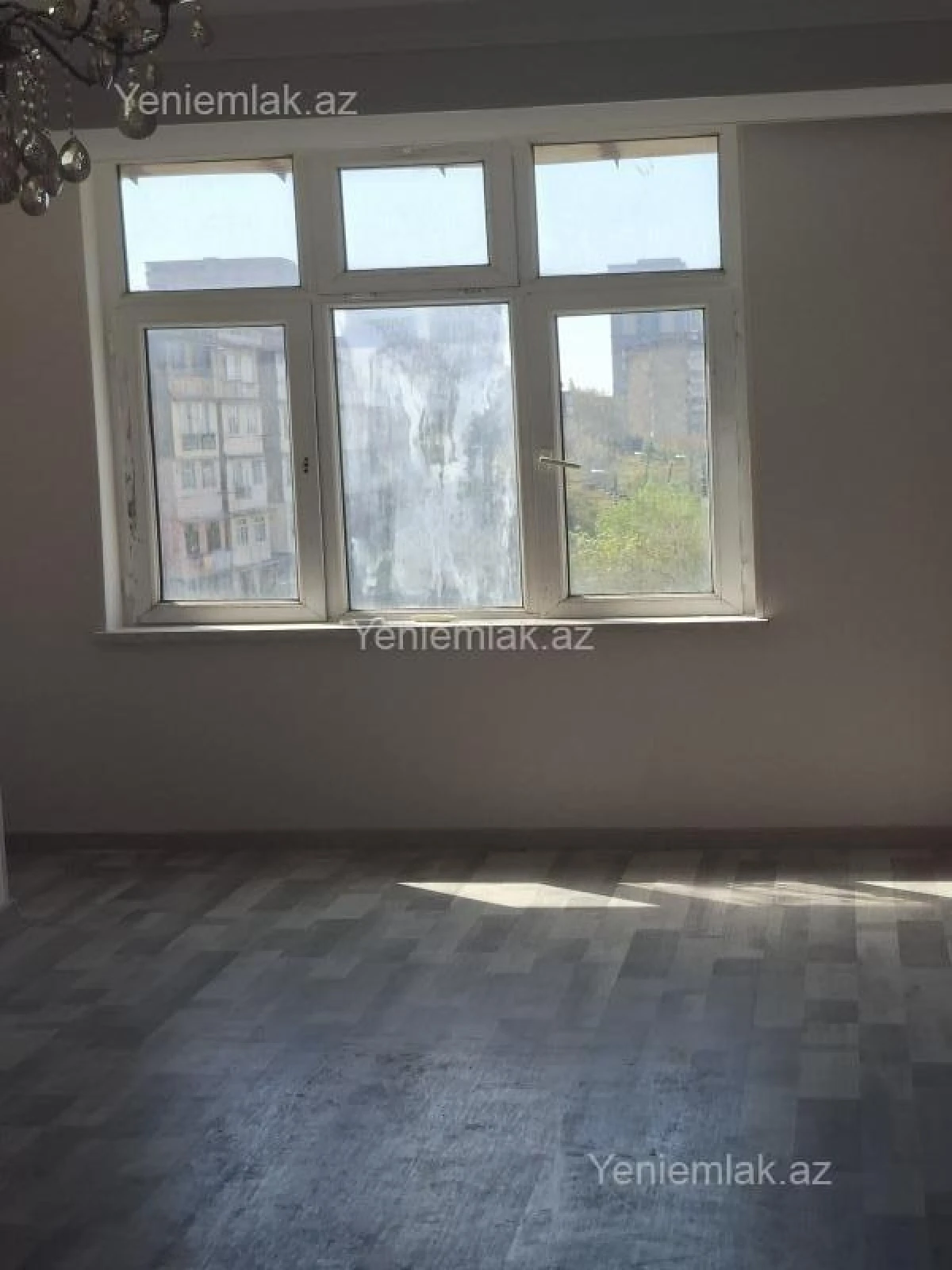 Satılır 2 otaqlı köhnə tikili 40 m²