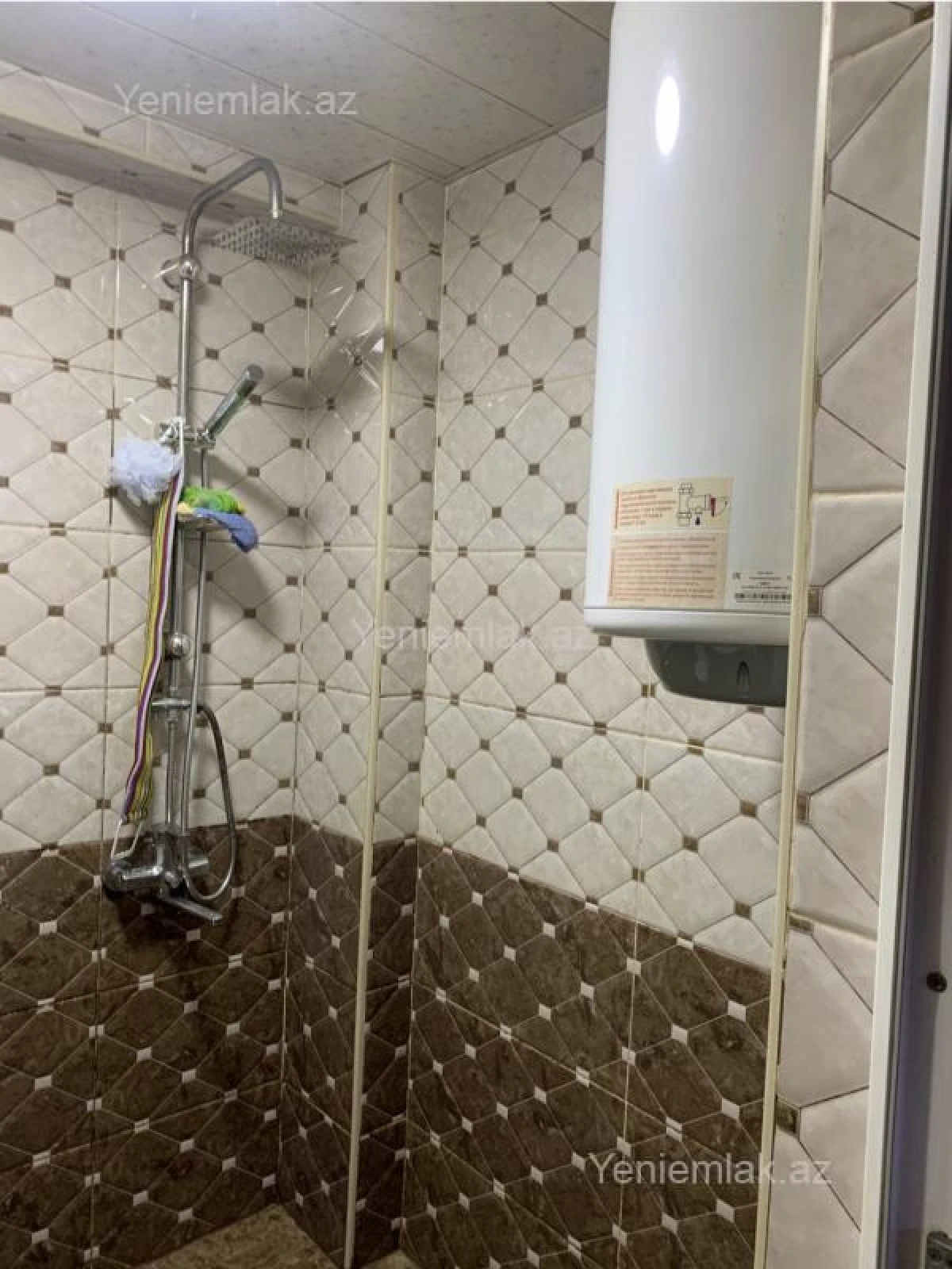 Satılır 2 otaqlı köhnə tikili 40 m²