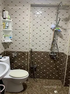 Satılır 2 otaqlı köhnə tikili 40 m²