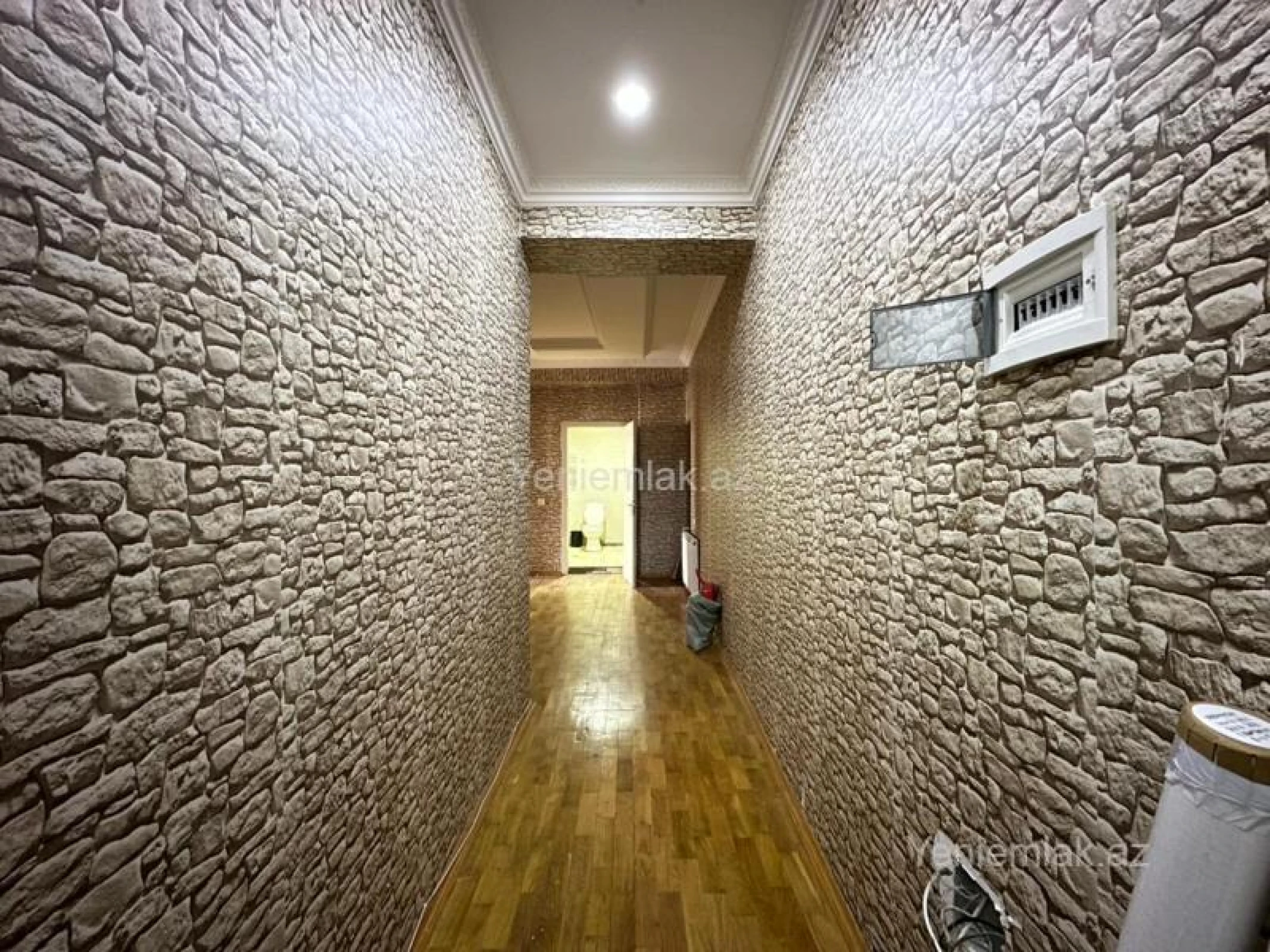 Satılır 2 otaqlı yeni tikili 74.35 m²