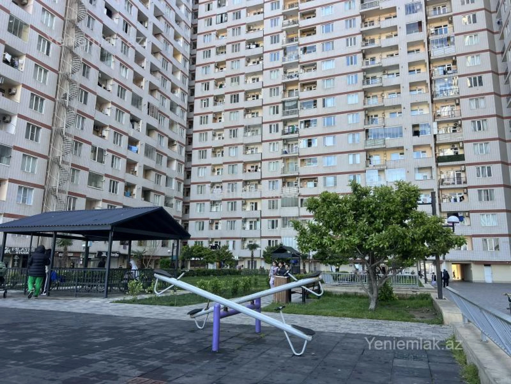 Satılır 3 otaqlı yeni tikili 85 m²