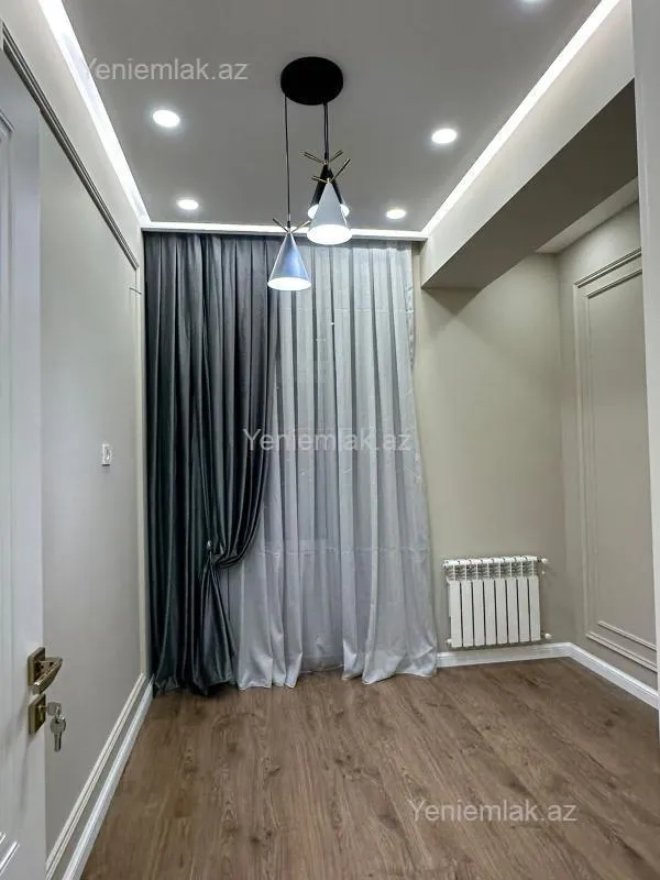 Satılır 3 otaqlı yeni tikili 90 m²
