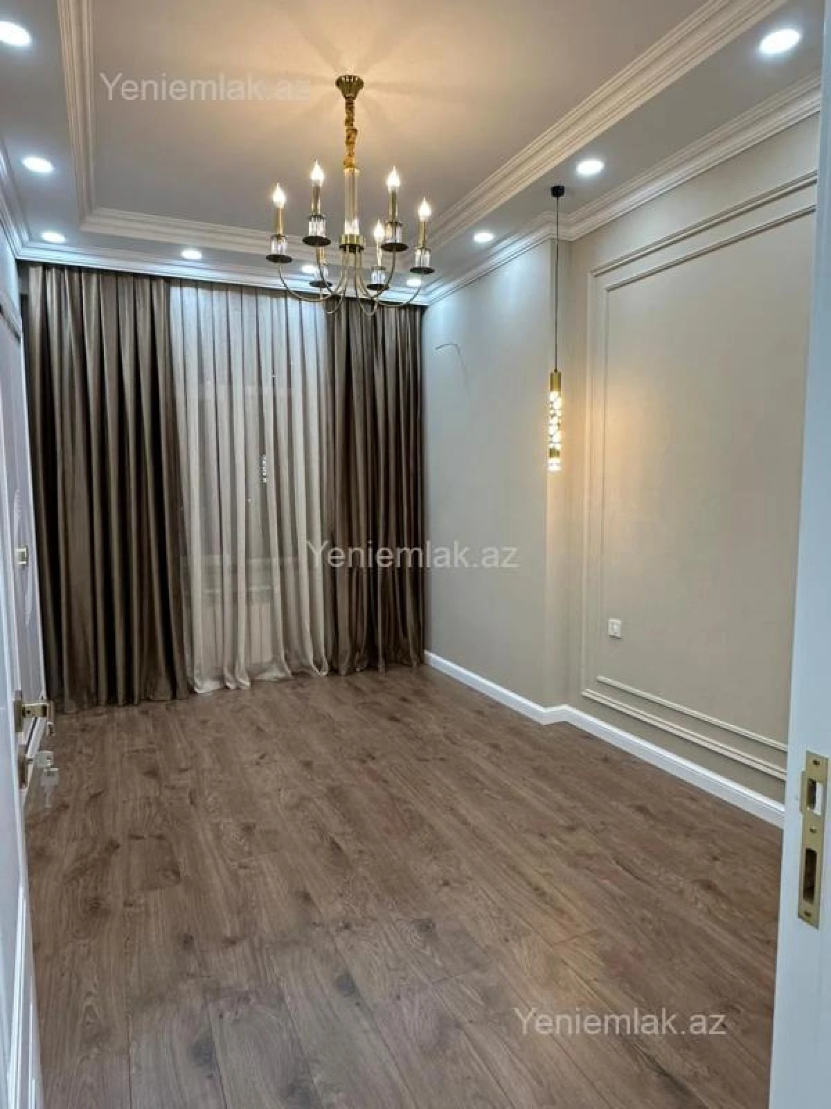 Satılır 3 otaqlı yeni tikili 90 m²