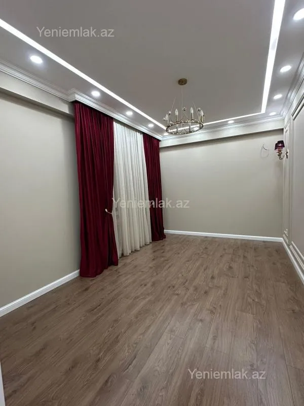 Satılır 3 otaqlı yeni tikili 90 m²