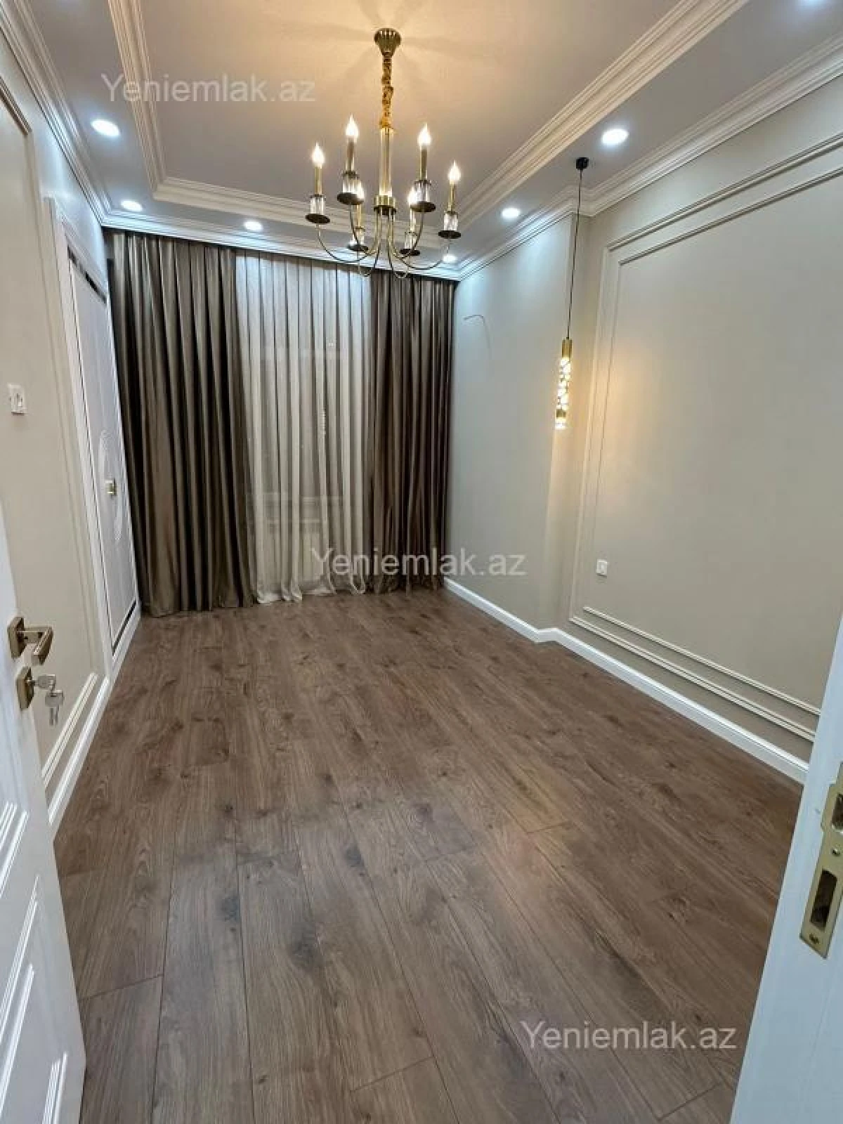 Satılır 3 otaqlı yeni tikili 90 m²