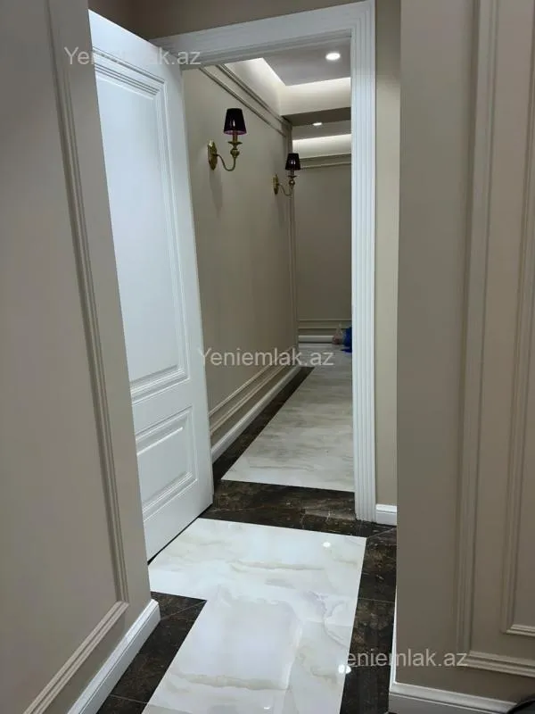 Satılır 3 otaqlı yeni tikili 90 m²