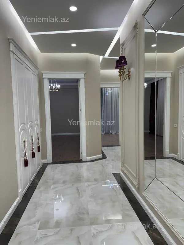 Satılır 3 otaqlı yeni tikili 90 m²