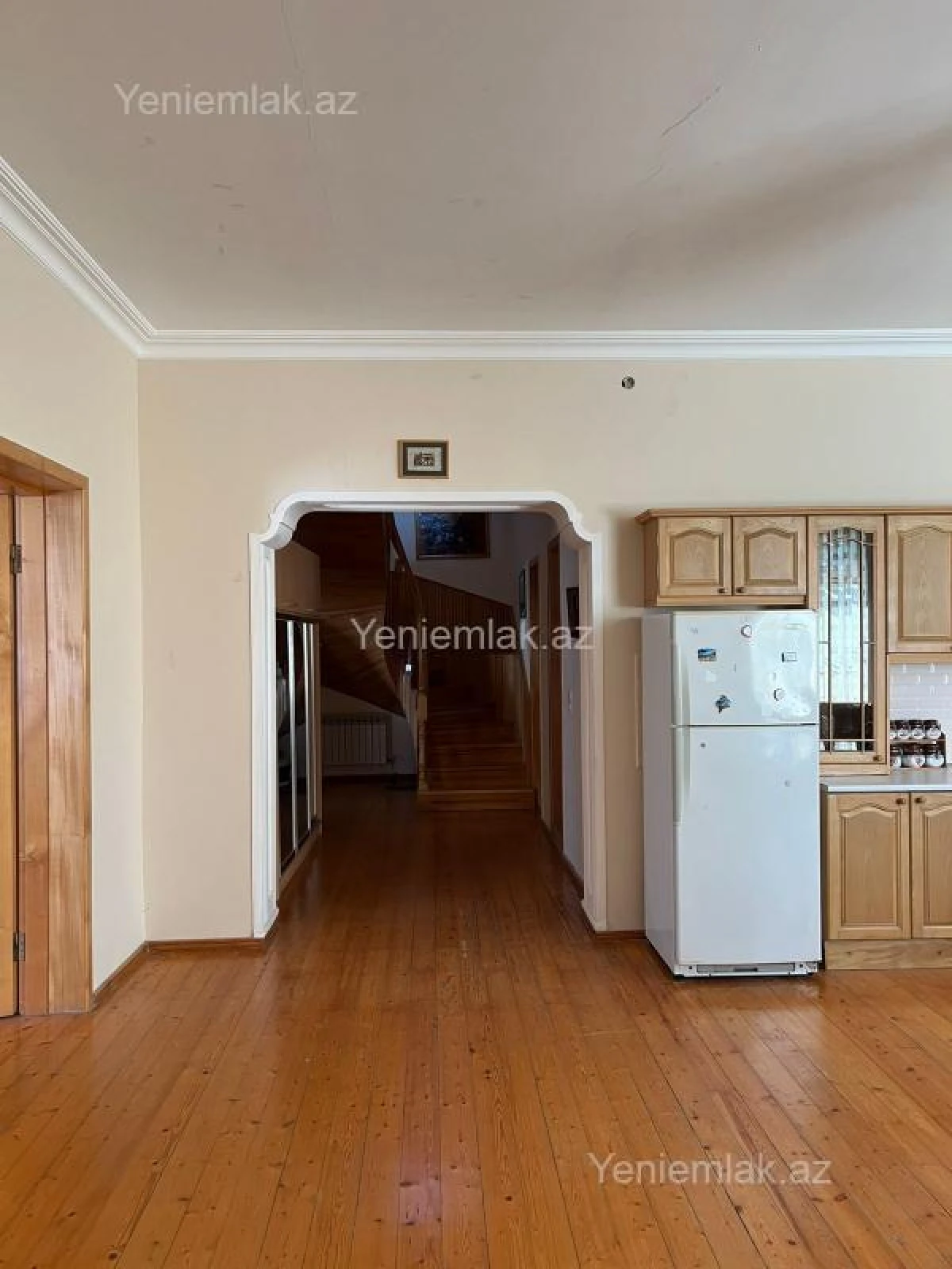 Satılır 7 otaqlı həyət evi 345 m²
