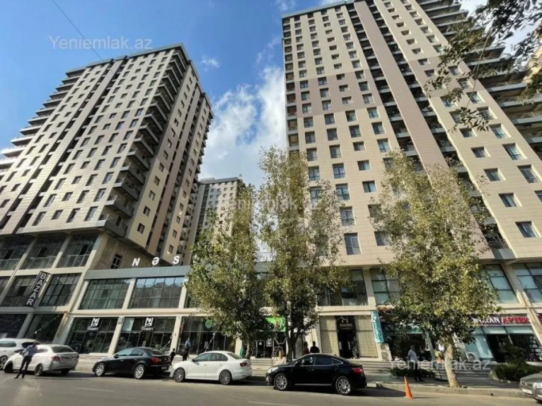 Satılır 4 otaqlı yeni tikili 193 m²