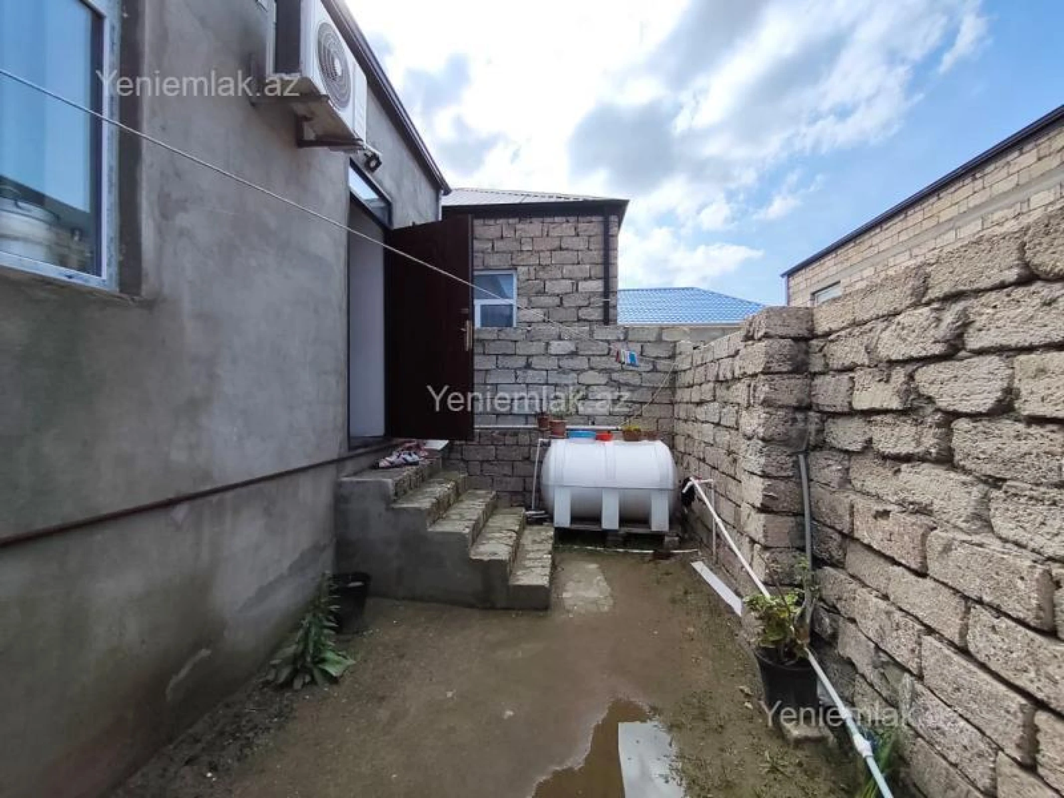 Satılır 2 otaqlı həyət evi 45 m²