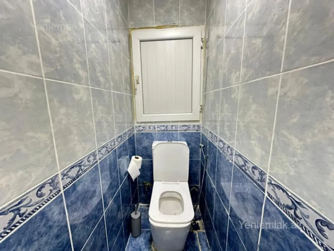 Satılır 2 otaqlı köhnə tikili 65 m²