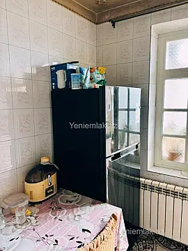 Satılır 3 otaqlı köhnə tikili 68 m²