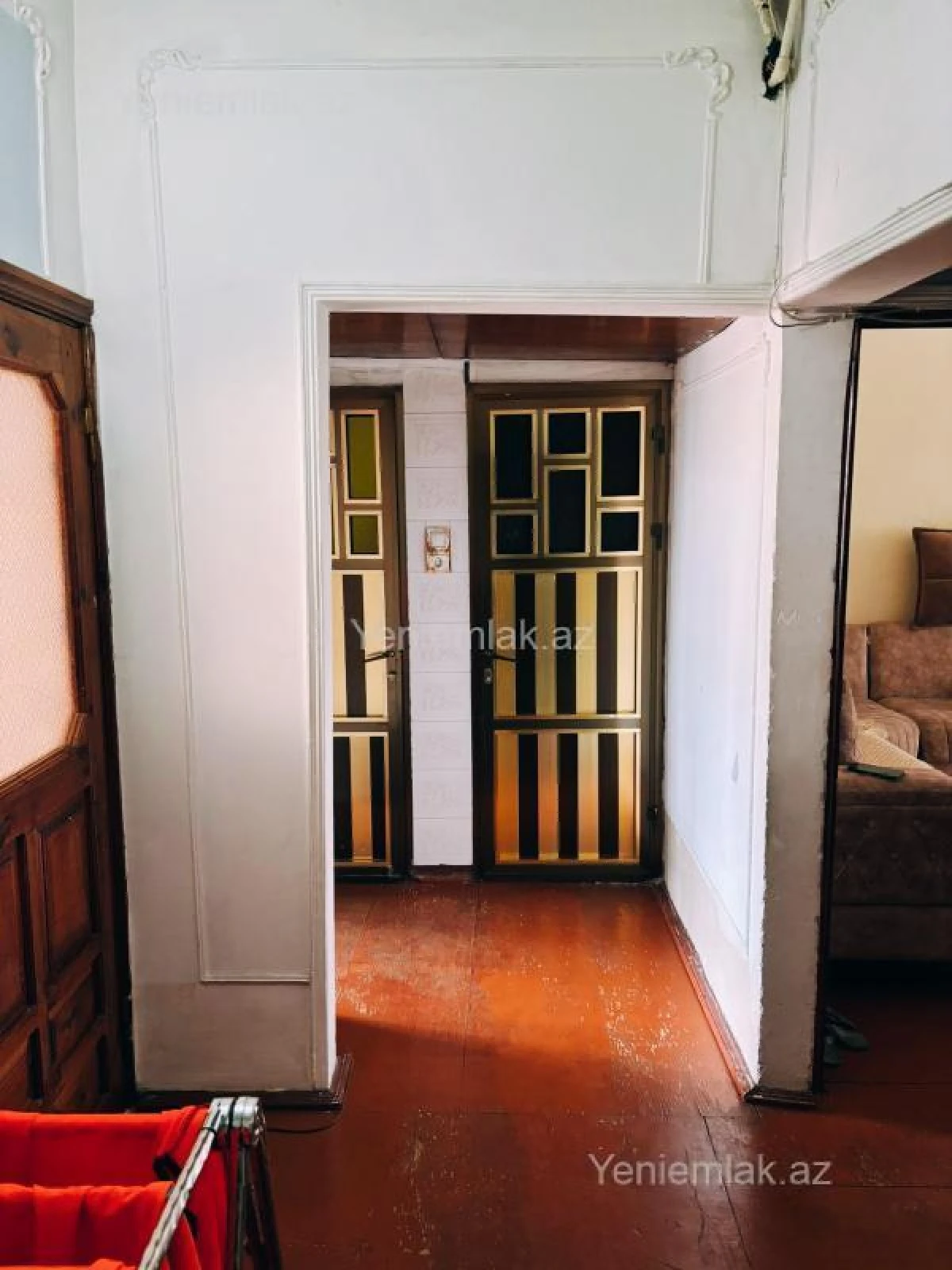 Satılır 3 otaqlı köhnə tikili 68 m²