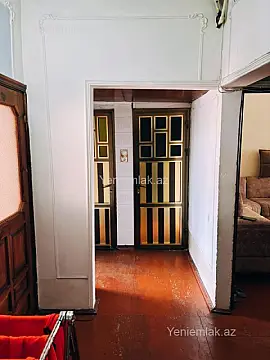 Satılır 3 otaqlı köhnə tikili 68 m²