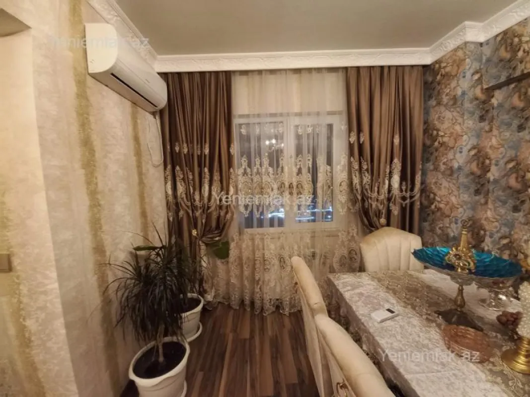 Satılır 3 otaqlı yeni tikili 110 m²