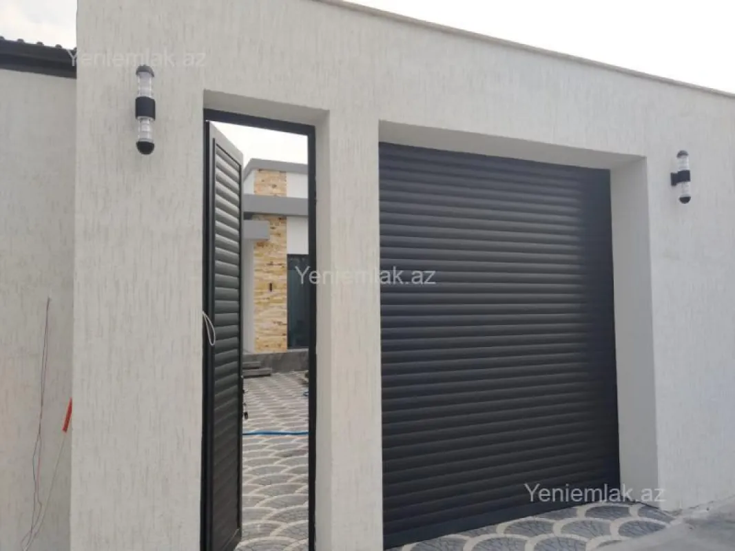 Satılır 4 otaqlı həyət evi 160 m²