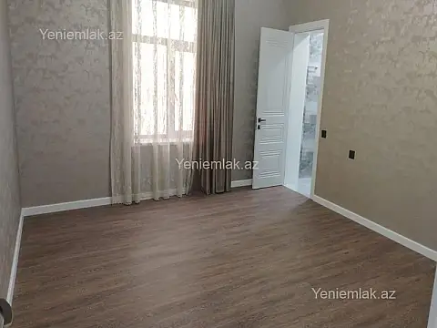 Satılır 4 otaqlı həyət evi 160 m²