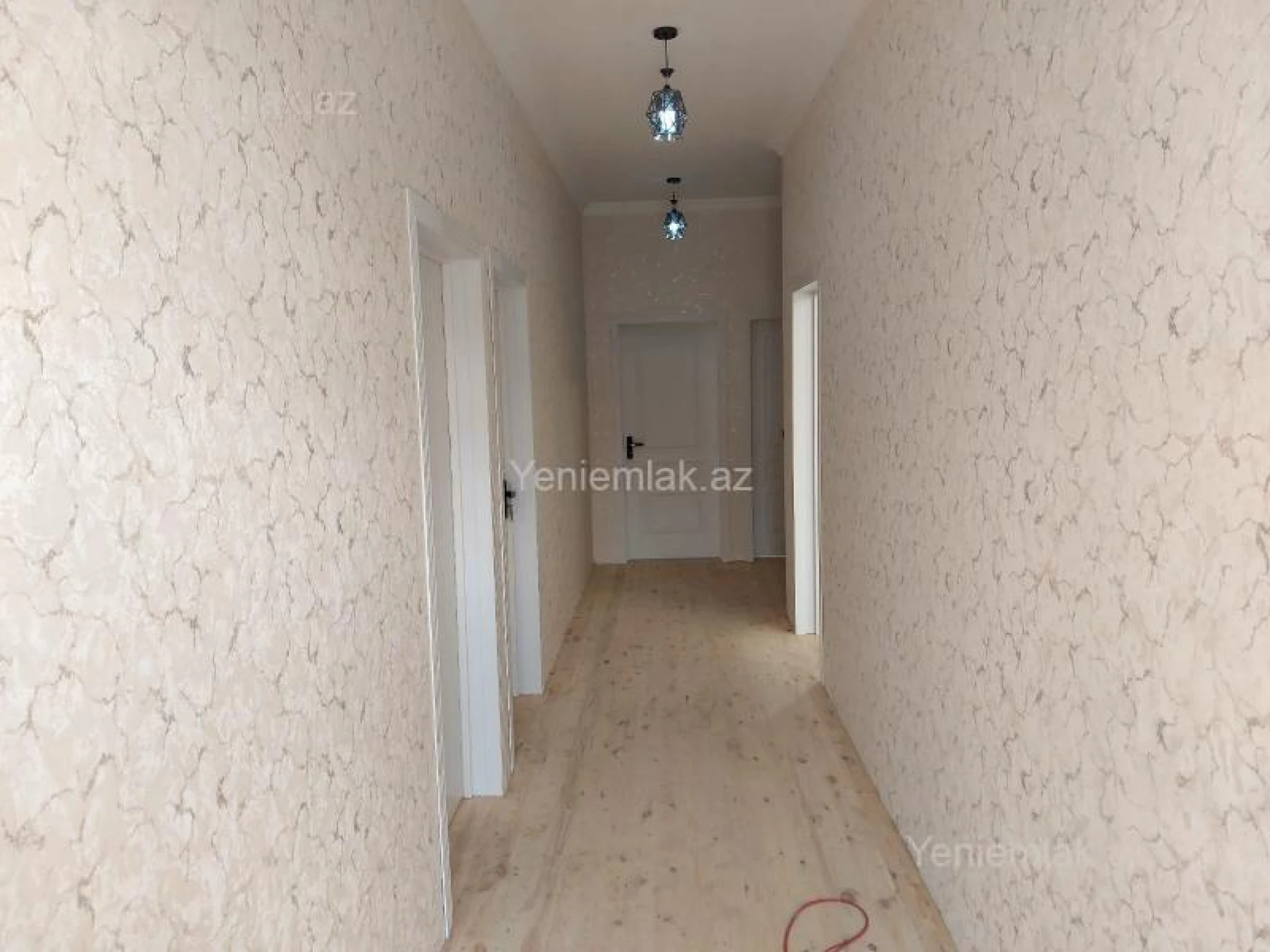 Satılır 4 otaqlı həyət evi 120 m²