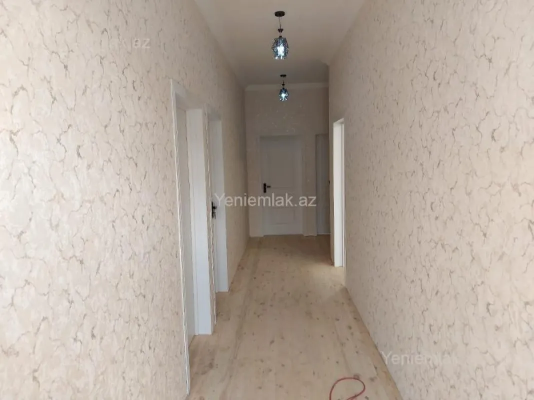 Satılır 4 otaqlı həyət evi 120 m²