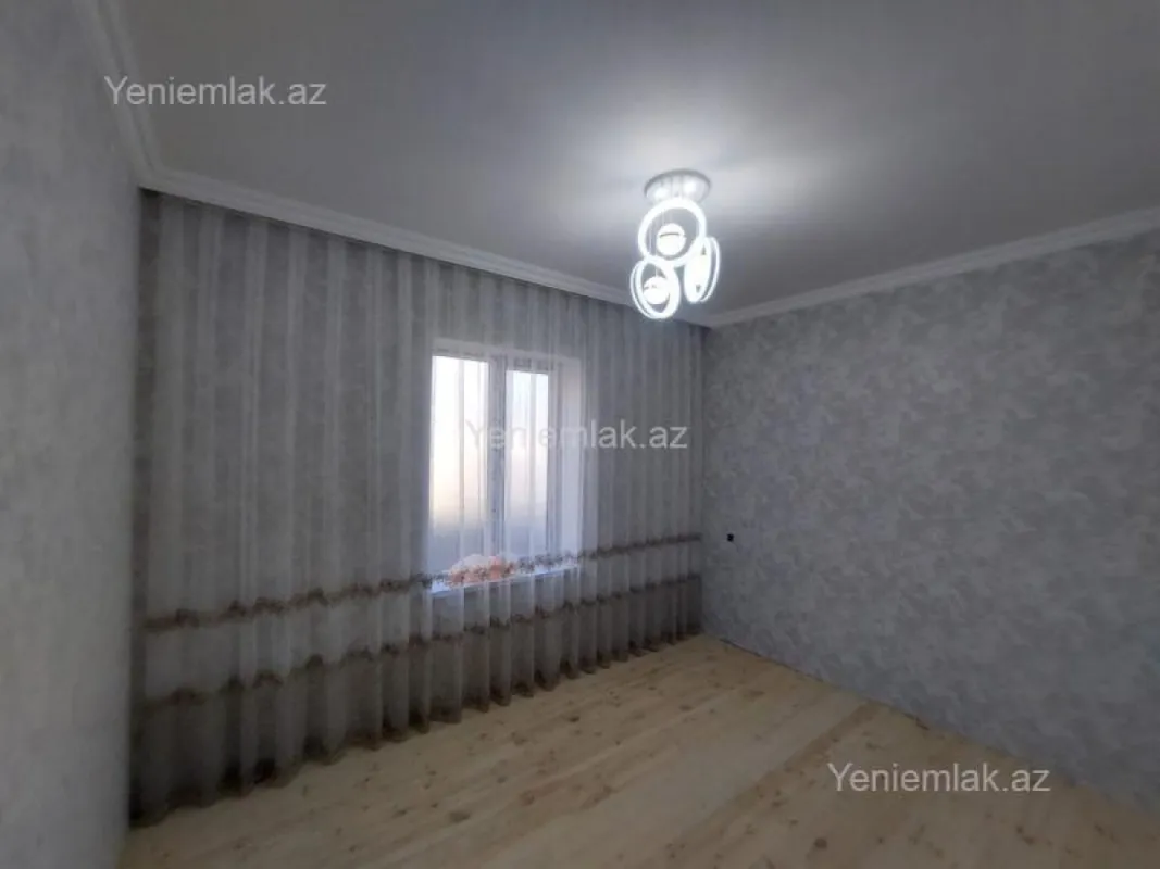 Satılır 4 otaqlı həyət evi 120 m²