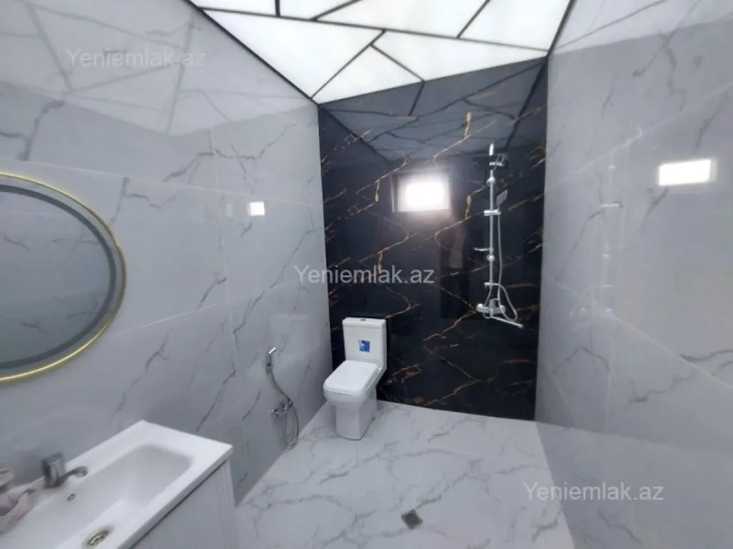 Satılır 4 otaqlı həyət evi 120 m²