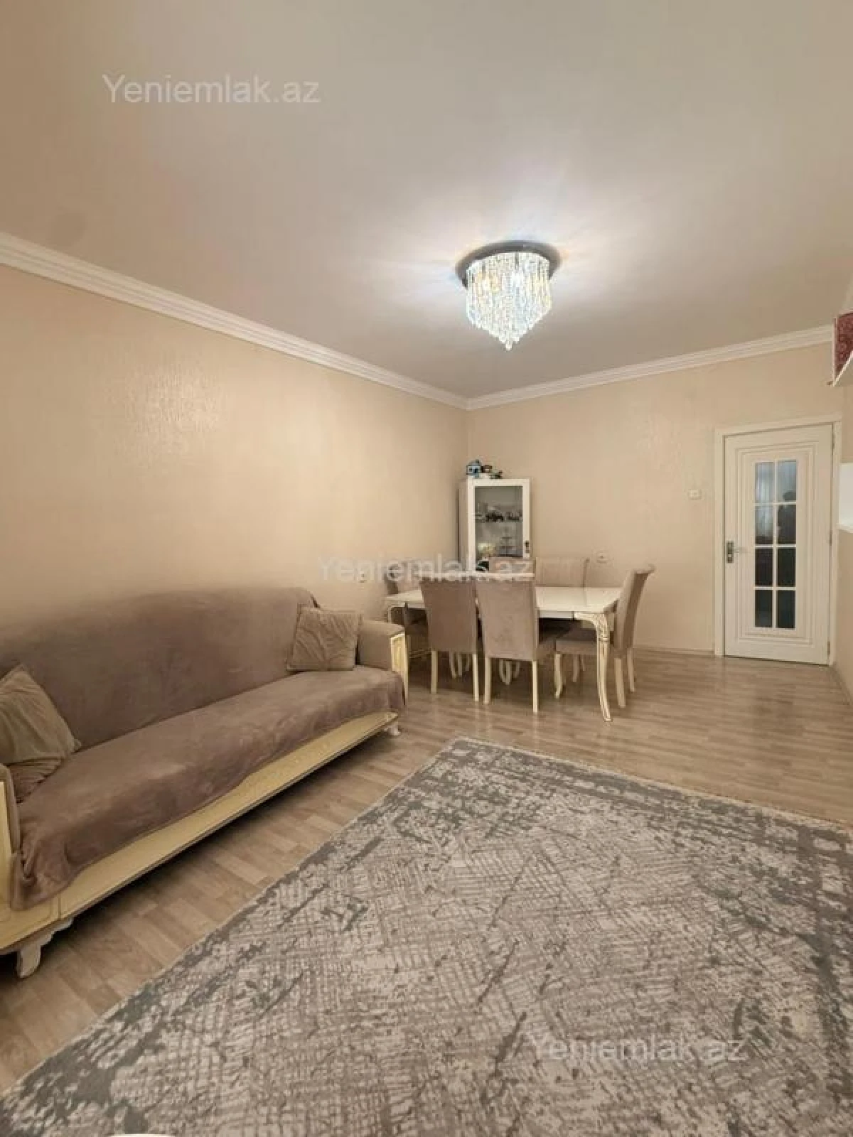 Satılır 3 otaqlı köhnə tikili 70 m²