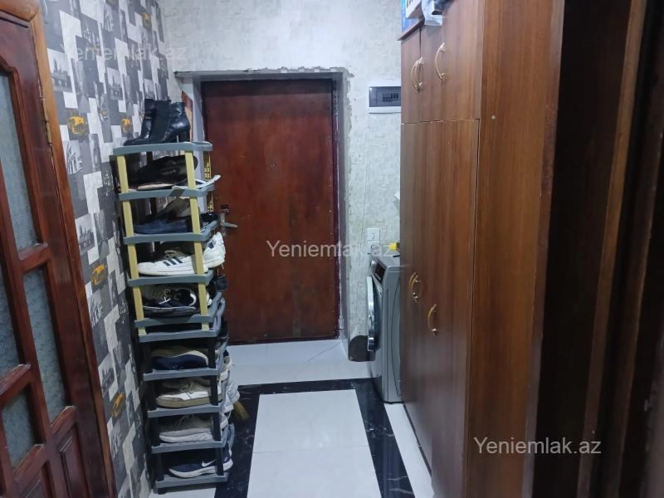Satılır 5 otaqlı köhnə tikili 100 m²