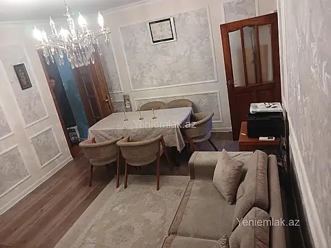 Satılır 5 otaqlı köhnə tikili 100 m² — Bakı, Nizami 5 otaq 100.00 m²