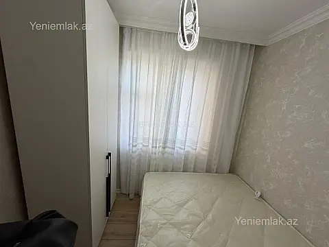 Satılır 3 otaqlı köhnə tikili 40 m²