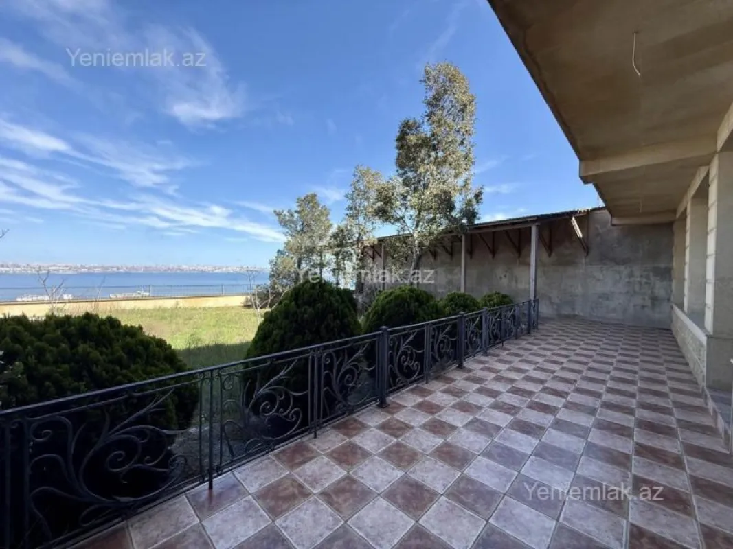 Satılır 9 otaqlı obyekt 800 m²