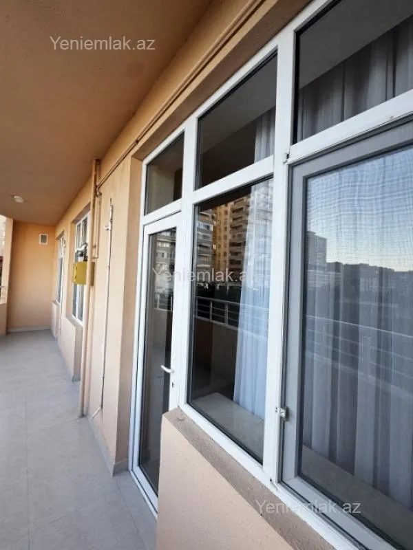 Satılır 4 otaqlı yeni tikili 100 m²