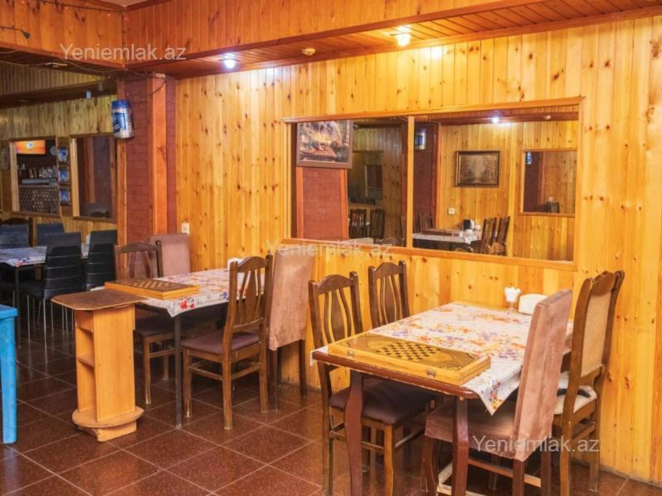 Satılır 8 otaqlı obyekt 400 m²