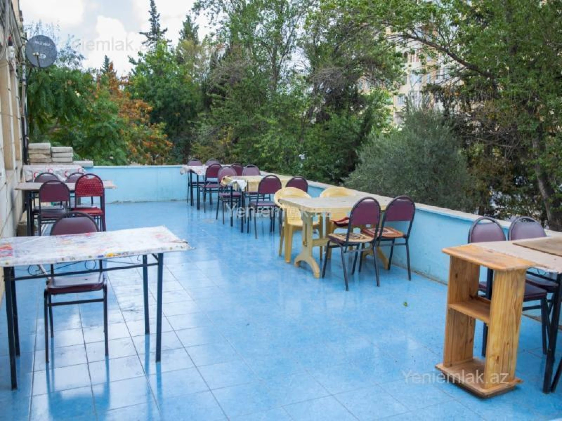 Satılır 8 otaqlı obyekt 400 m²