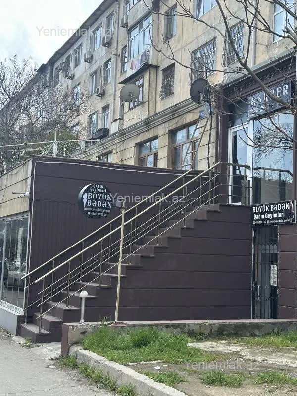 Satılır 8 otaqlı obyekt 400 m²