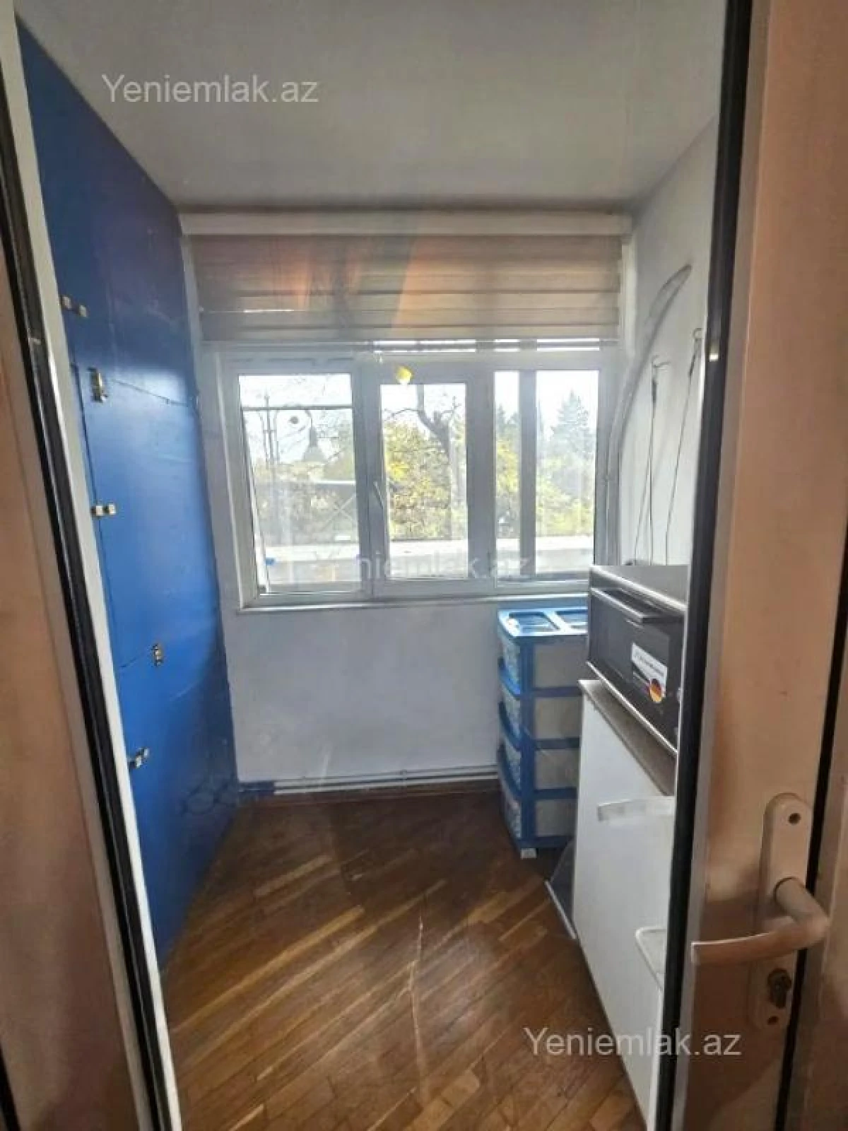 Satılır 3 otaqlı köhnə tikili 90 m²