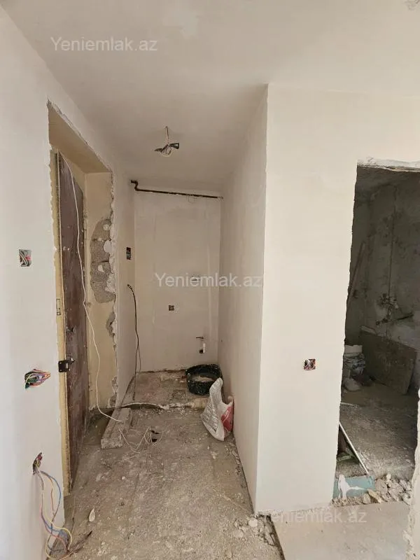 Satılır 2 otaqlı köhnə tikili 35 m²