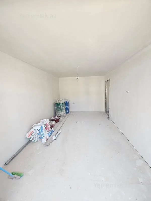 Satılır 2 otaqlı köhnə tikili 35 m²