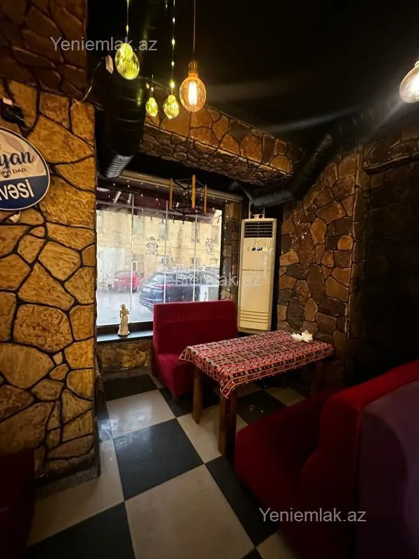 Satılır 8 otaqlı obyekt 207 m²