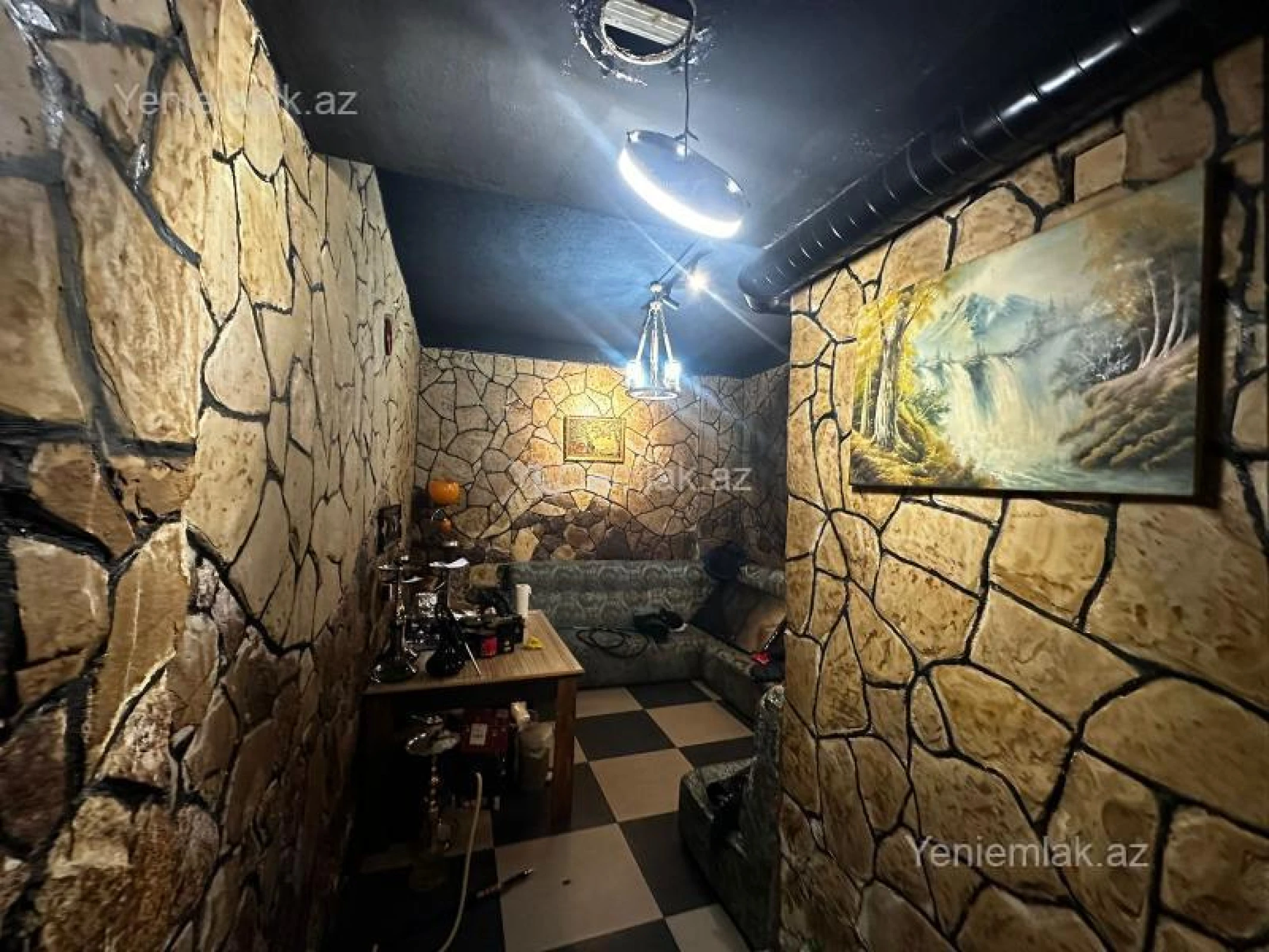 Satılır 8 otaqlı obyekt 207 m²