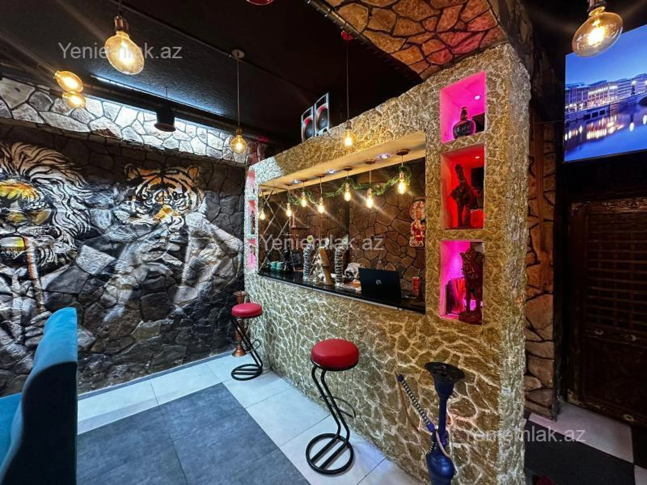 Satılır 8 otaqlı obyekt 207 m²